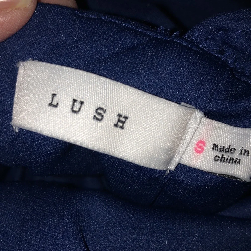 Lush Simple But Detailed Spaghetti Cross Strap Backless Double Knit Dress Size S - Picture 9 of 9